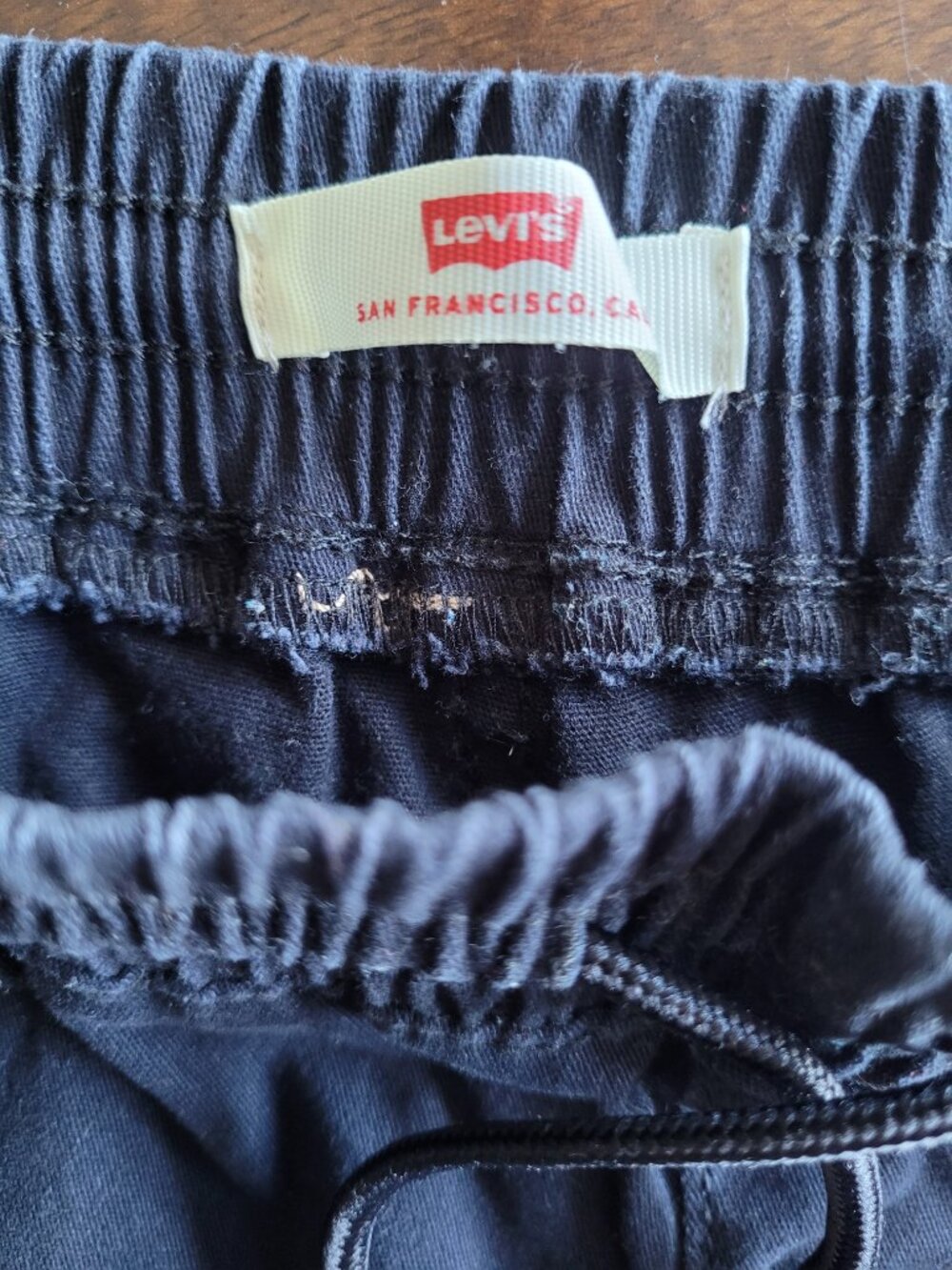 Levi's Boys Black Cargo Shorts | Size XL | Stretch Cotton - Picture 4 of 16